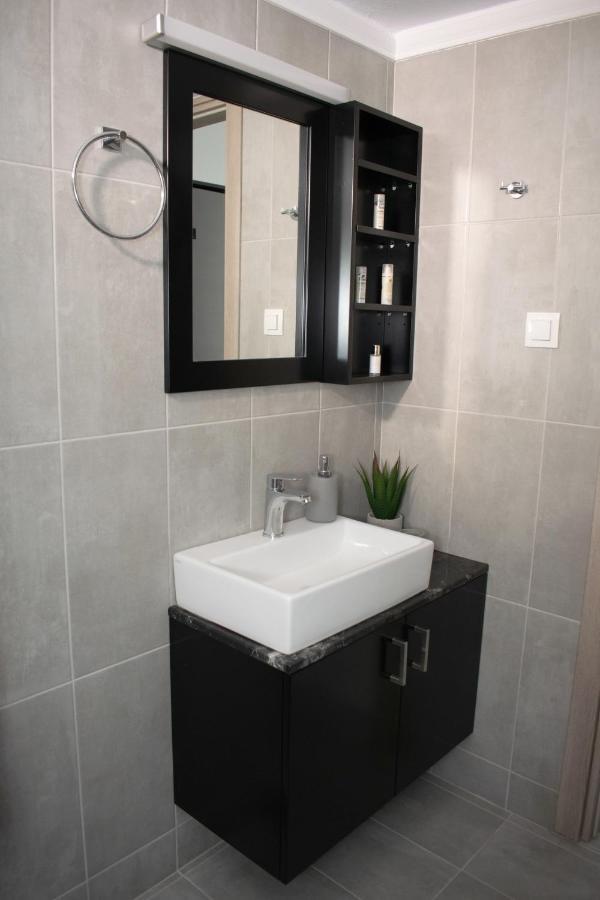Apartment 3a Seaside Luxury *